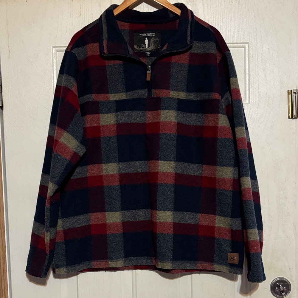 Men's Classic Plaid Zip-Up Pullover